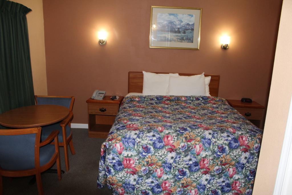 Budget Inn Lynchburg And Bedford Goode Camera foto