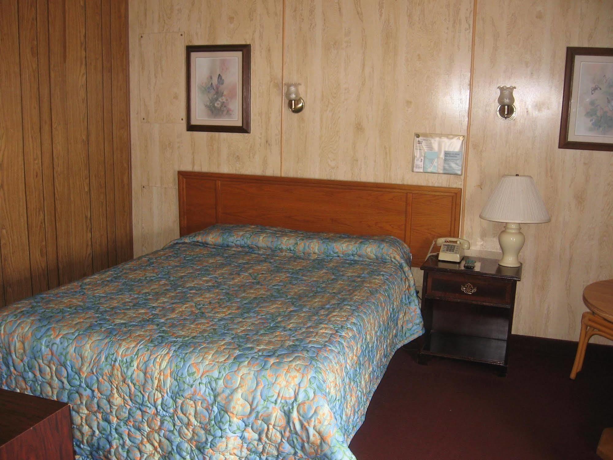 Budget Inn Lynchburg And Bedford Goode Camera foto